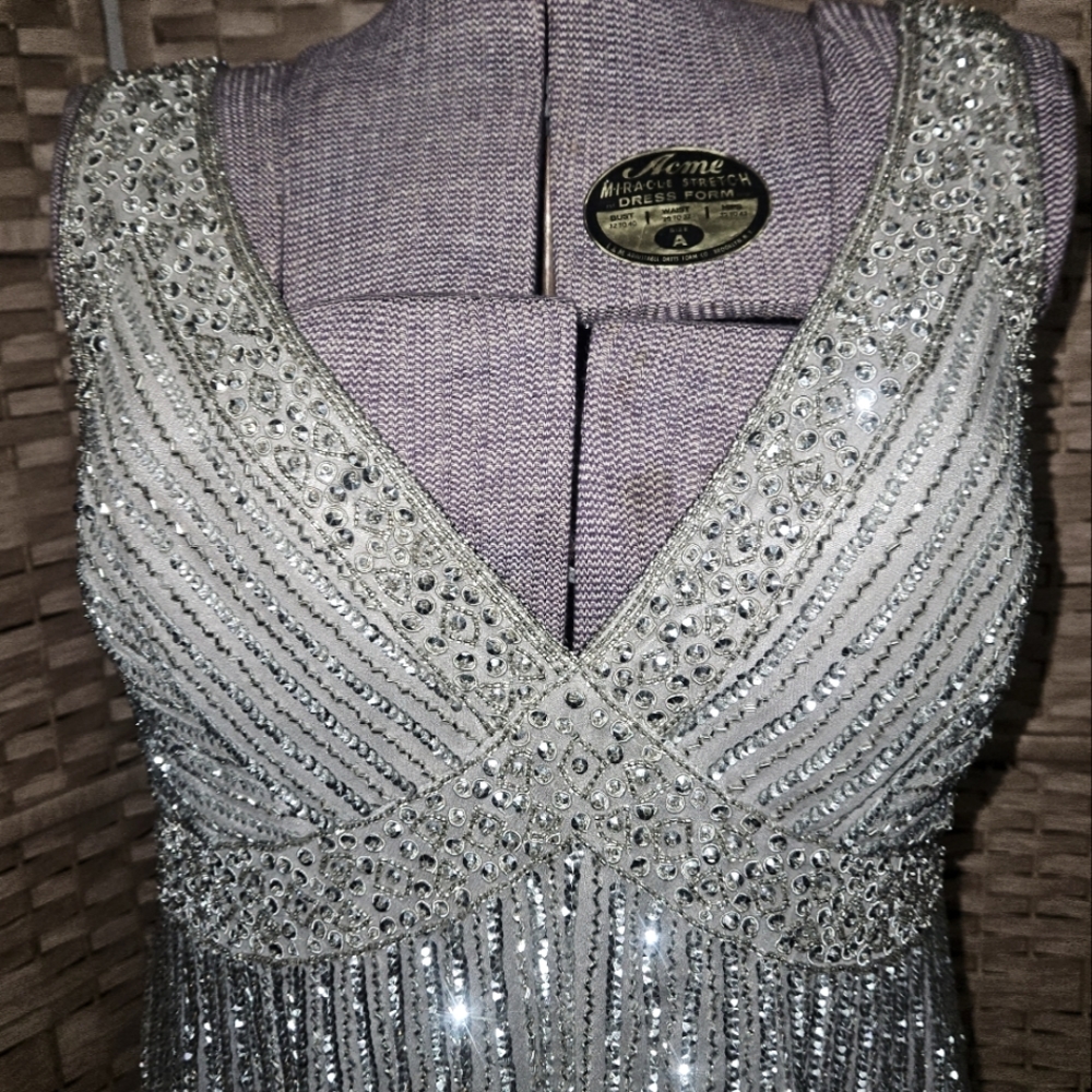 Vintage Stenez Silver Beaded party dress sz 10 100%